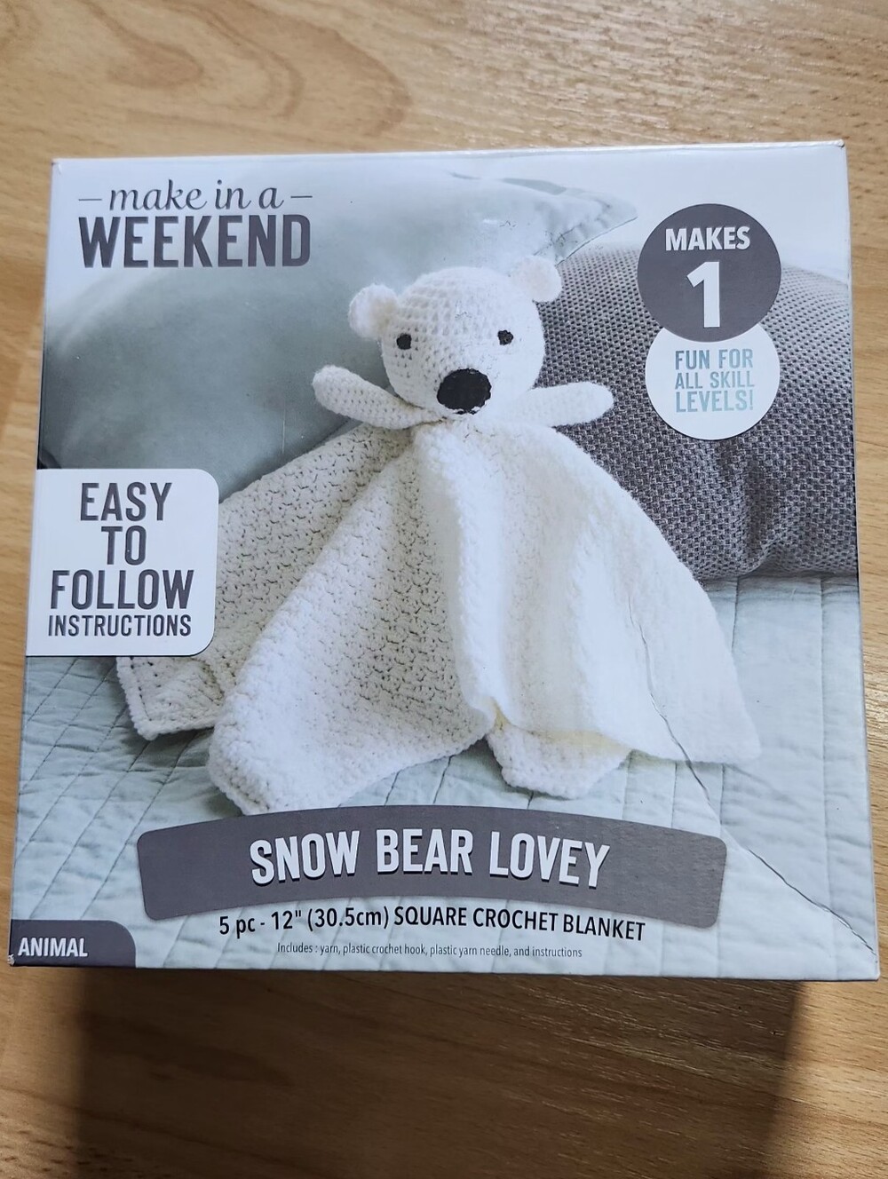 Leisure Arts Snow Bear Lovey DIY Crochet Kit New In Box